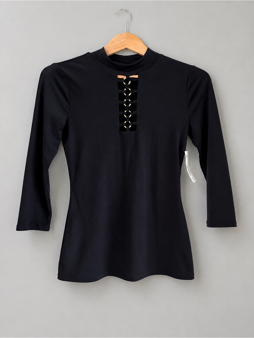 Bold Elements XS Black Mock Neck Cutout Ring Detail Top Stretch 3/4 Sleeve NWT